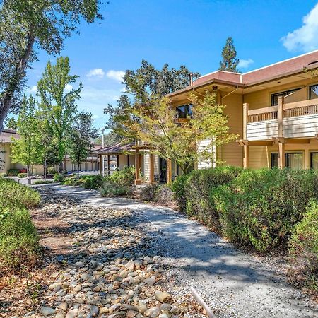 Best Western Plus Sonora Oaks Hotel And Conference Center Eksteriør bilde